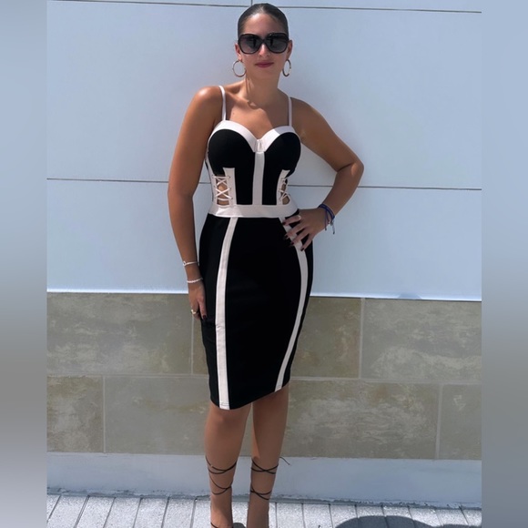 StyleMood Dresses & Skirts - 🔥Beautiful Madison Dress 👗 Corset Waist.